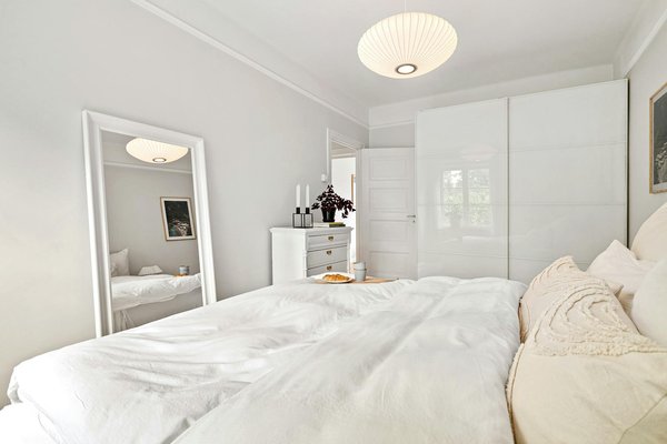 Enhancing Privacy in Your London Ground-Floor Flat: Effective Strategies You Can Implement